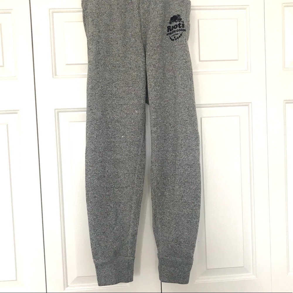 Brand new roots sweatpants